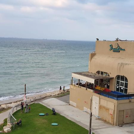 فندق Blue Sky حيفا المظهر الخارجي الصورة