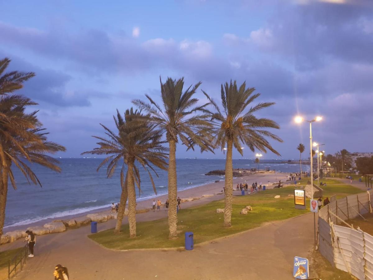 فندق Blue Sky حيفا المظهر الخارجي الصورة